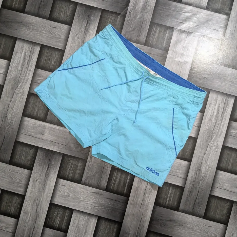 شورت adidas أصلي